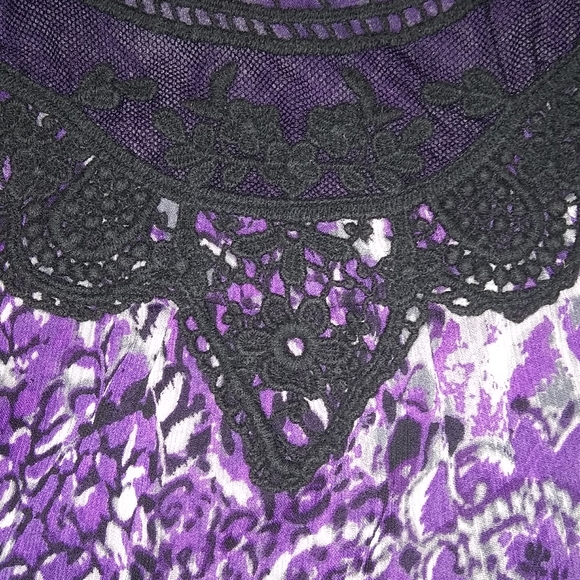 2 for $18 + 15% off COMO Top Med EUC - Picture 11 of 12